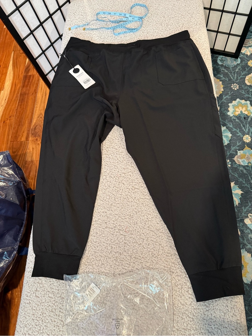 Petite 2X Black Jogger Scrub Pants Stretch Cargo Athletic Comfort 18W-20W - Picture 8 of 8
